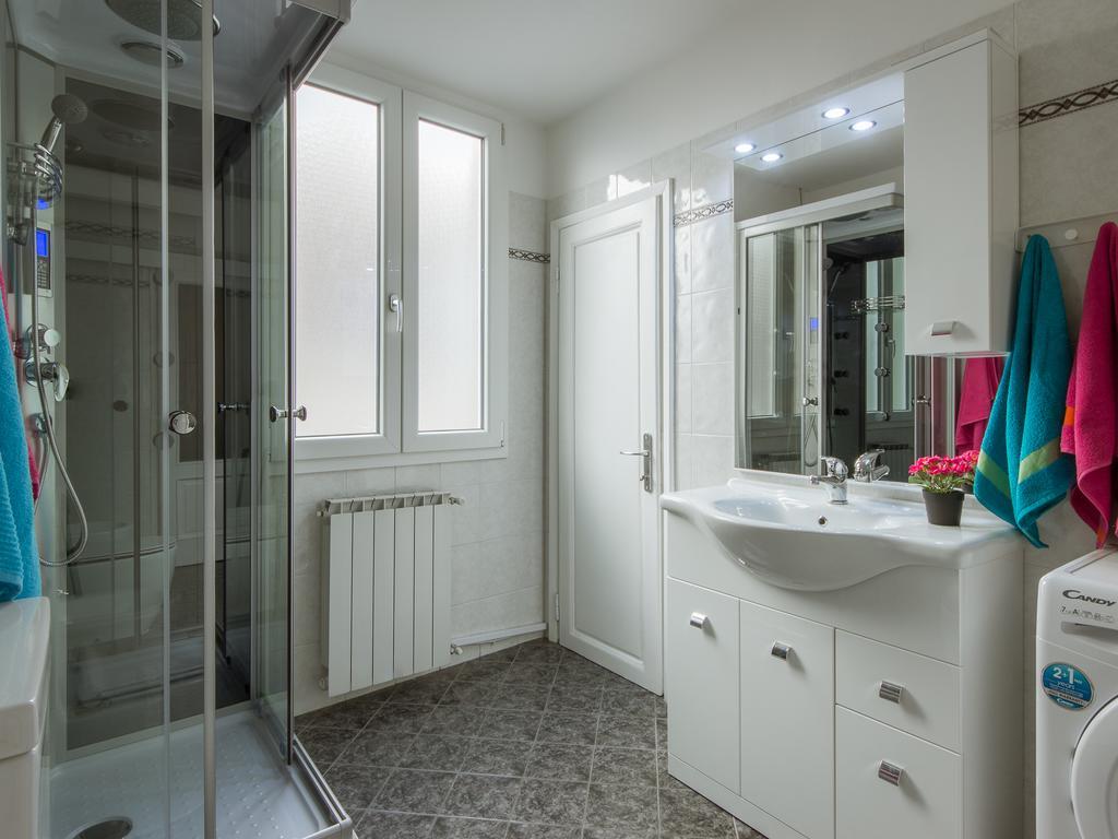 Stylisch Canacci 2 Bedroom Apartment Florence Luaran gambar