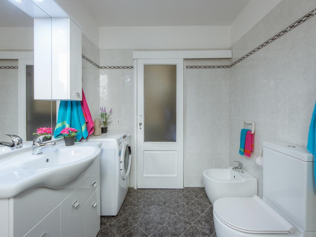 Stylisch Canacci 2 Bedroom Apartment Florence Luaran gambar
